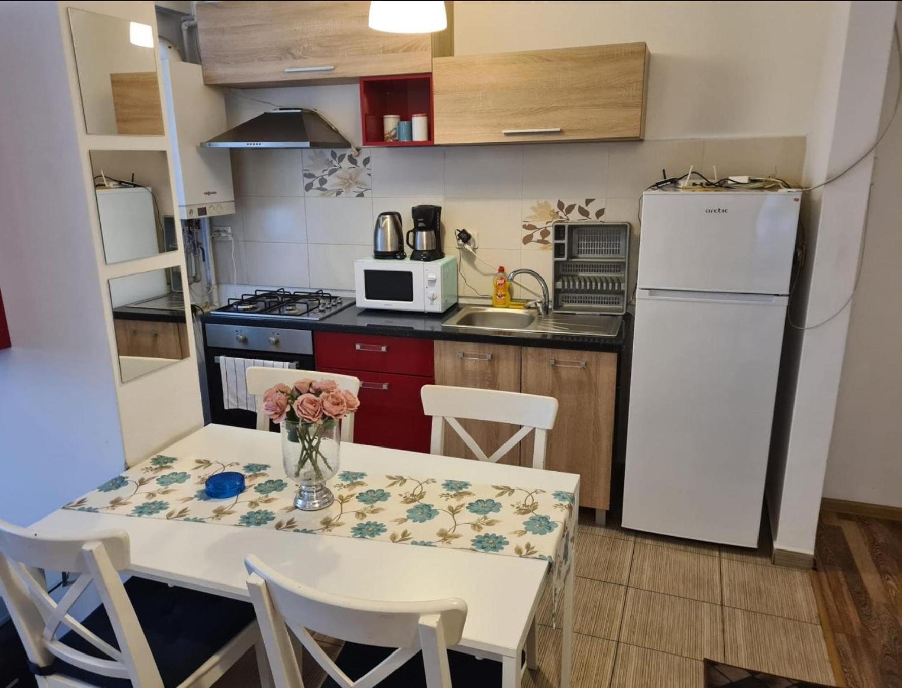 Apartament Fundeni Bukarest Exteriör bild