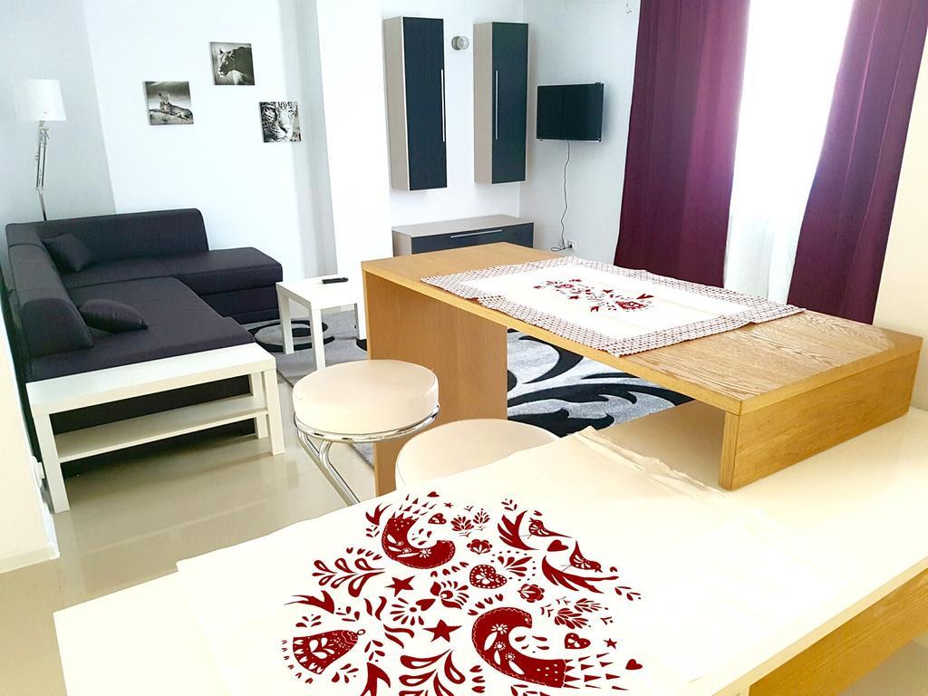 Apartament Fundeni Bukarest Exteriör bild